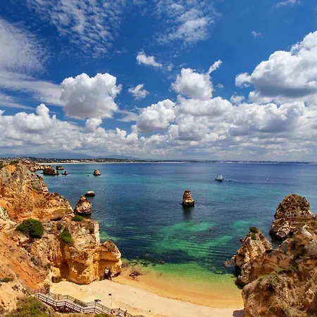 B92 - Sol Nascente 2 Bed In *